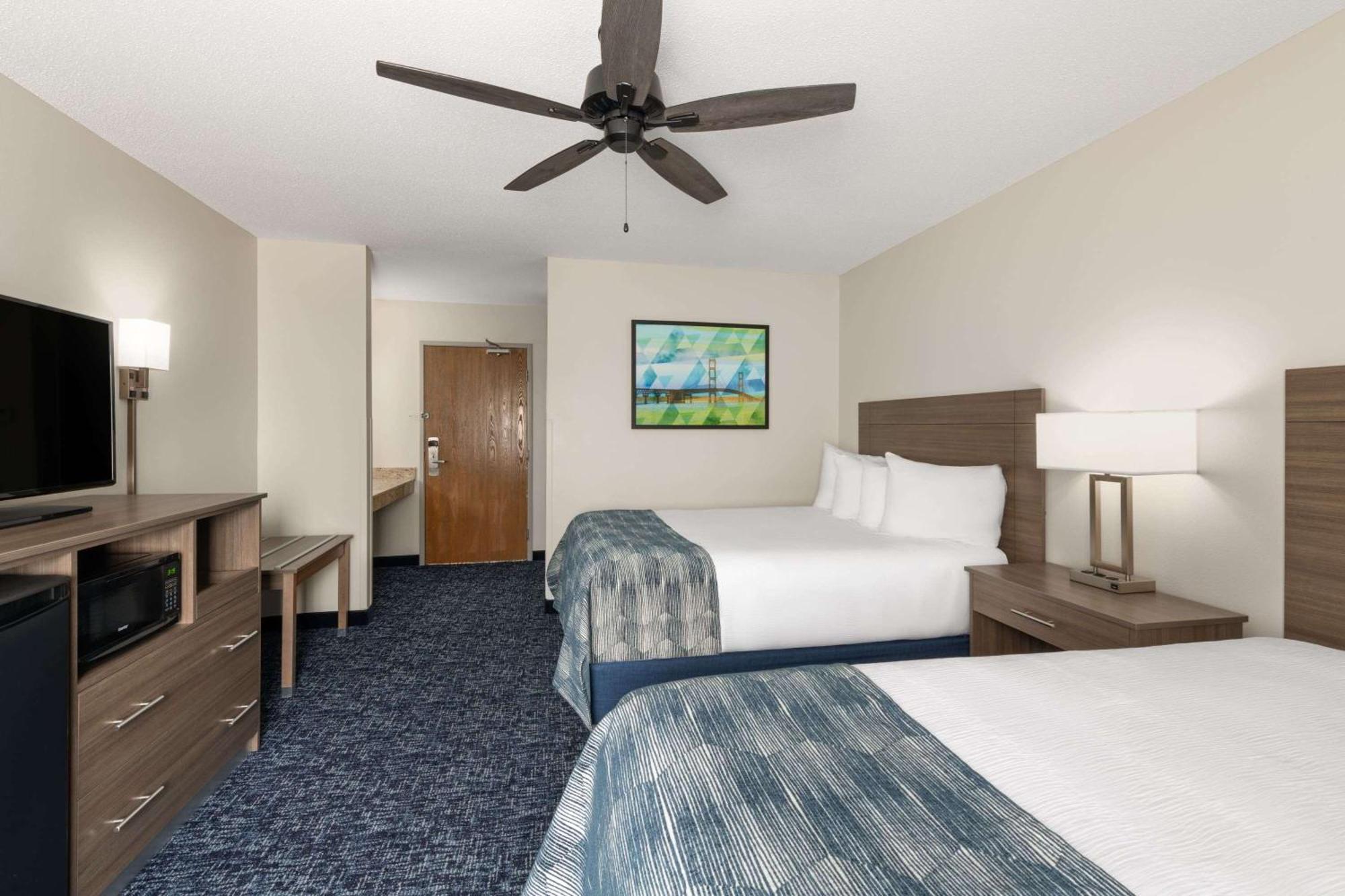 Baymont By Wyndham Mt. Pleasant Hotel Mount Pleasant Ngoại thất bức ảnh